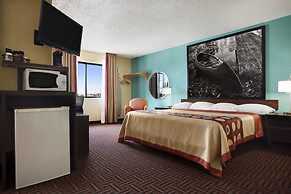 Super 8 by Wyndham Marion
