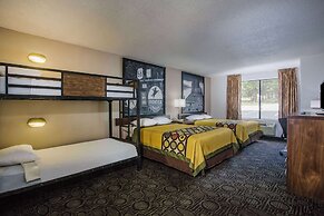 Super 8 by Wyndham Flagstaff