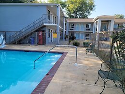 Super 8 by Wyndham Arkadelphia Caddo Valley Area