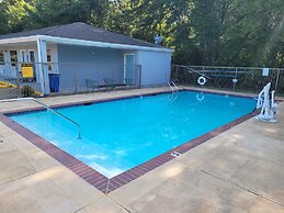 Super 8 by Wyndham Arkadelphia Caddo Valley Area