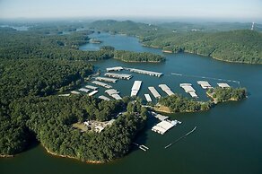 Econo Lodge Cartersville-Emerson Lake Point