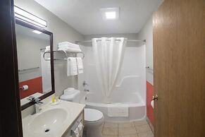 Super 8 by Wyndham Lewiston