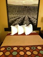 Super 8 by Wyndham Idaho Falls