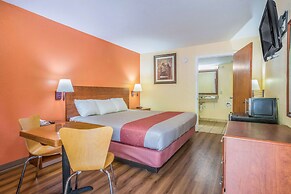 Rodeway Inn & Suites