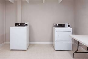 Super 8 by Wyndham Melbourne