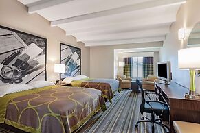 Super 8 by Wyndham Melbourne