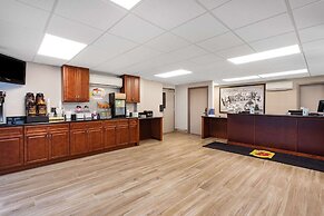 Super 8 by Wyndham Melbourne