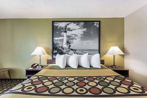 Super 8 by Wyndham Ocala I-75