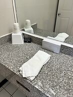 Super 8 by Wyndham Ocala I-75