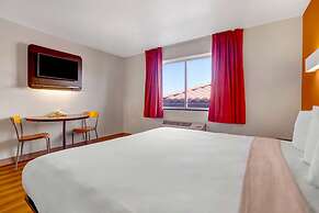 Motel 6 Apache Junction, AZ