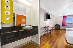 Motel 6 Apache Junction, AZ