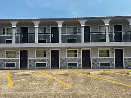 Super 8 by Wyndham La Marque TX/Texas City Area