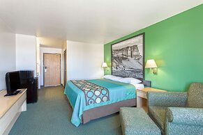 Super 8 by Wyndham Heyburn/Burley Area