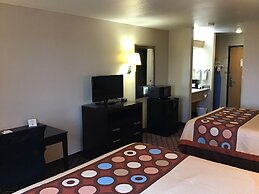 Super 8 by Wyndham Heyburn/Burley Area