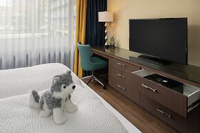 Staypineapple, Hotel Rose, Downtown Portland