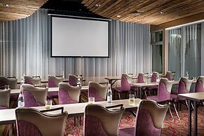 Staypineapple, Hotel Rose, Downtown Portland