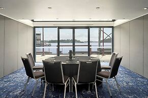 Pier One Sydney Harbour, Marriott Autograph Collection