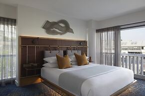 Pier One Sydney Harbour, Marriott Autograph Collection