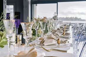 Pier One Sydney Harbour, Marriott Autograph Collection