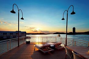 Pier One Sydney Harbour, Marriott Autograph Collection