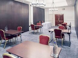 Bristol Grand Hotel By Sunday