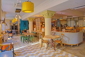 Bristol Grand Hotel By Sunday