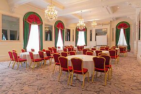 Bristol Grand Hotel By Sunday