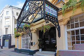 Bristol Grand Hotel By Sunday
