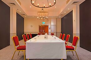 Bristol Grand Hotel By Sunday