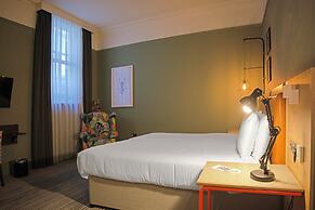 Bristol Grand Hotel By Sunday