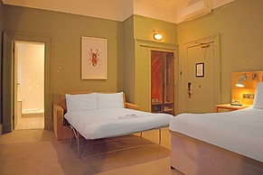 Bristol Grand Hotel By Sunday
