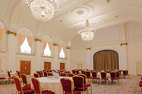Bristol Grand Hotel By Sunday