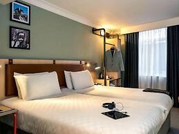 Bristol Grand Hotel By Sunday