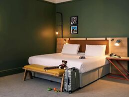 Bristol Grand Hotel By Sunday