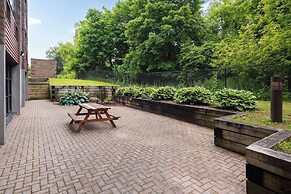 Travelodge by Wyndham Barrie