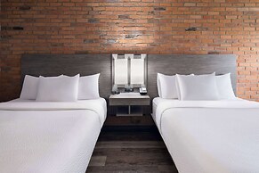 Travelodge by Wyndham Barrie