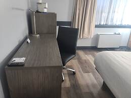 Travelodge by Wyndham Barrie