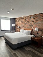 Travelodge by Wyndham Barrie