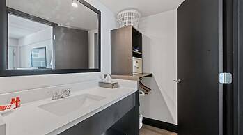 SureStay Hotel by Best Western Virginia Beach Royal Clipper