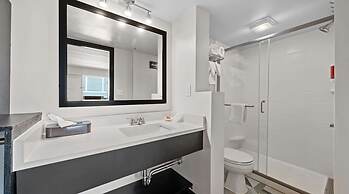 SureStay Hotel by Best Western Virginia Beach Royal Clipper