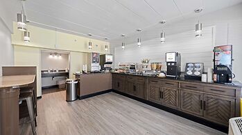 SureStay Hotel by Best Western Virginia Beach Royal Clipper