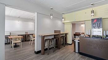 SureStay Hotel by Best Western Virginia Beach Royal Clipper