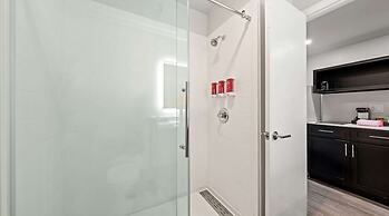 SureStay Hotel by Best Western Virginia Beach Royal Clipper