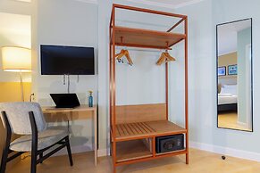 Garner Hotel Berlin Messe by IHG