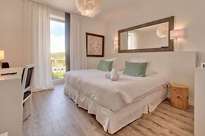 Belfry Spa by Ligne St Barth