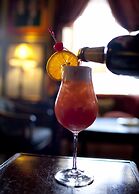 Graycliff Hotel And Restaurant