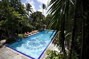 Graycliff Hotel And Restaurant