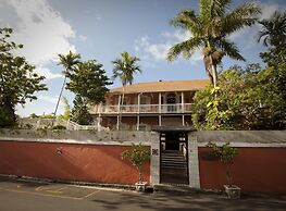 Graycliff Hotel And Restaurant