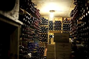 Graycliff Hotel And Restaurant