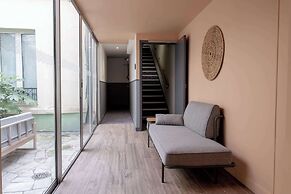 Hotel Kyriad Paris 10 Canal Saint Martin